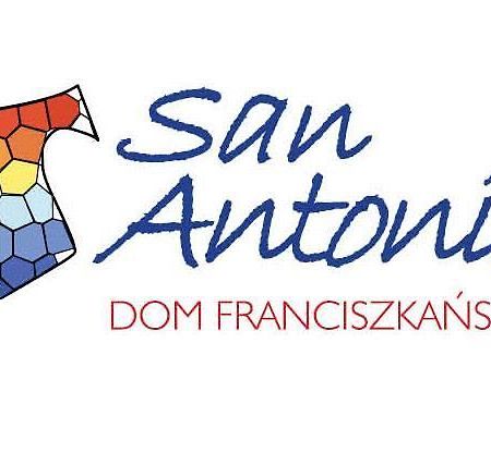 Dom Franciszkanski San Antonio Cracovie Extérieur photo