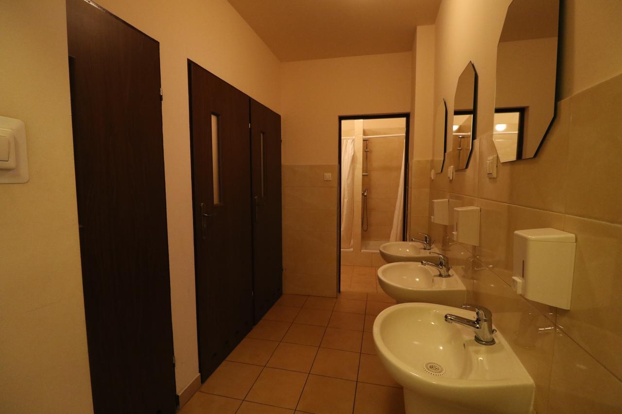 Dom Franciszkanski San Antonio Cracovie Extérieur photo